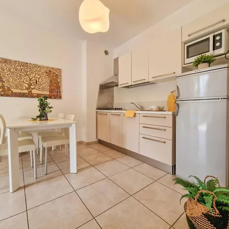 Apartmán With Swimming Pool And Solarium Bibione